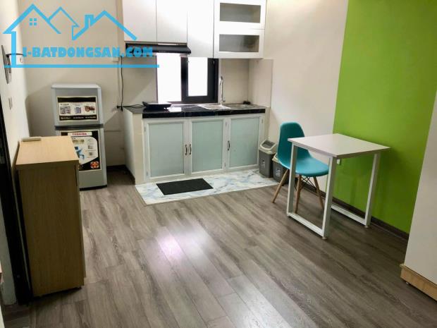 APARTMENT 6 TẦNG THANG MÁY - PHỐ HOÀNG NGÂN - 10 P KHÉP KÍN DT 60TR/ TH 60m2 Giá 15.2 tỷ