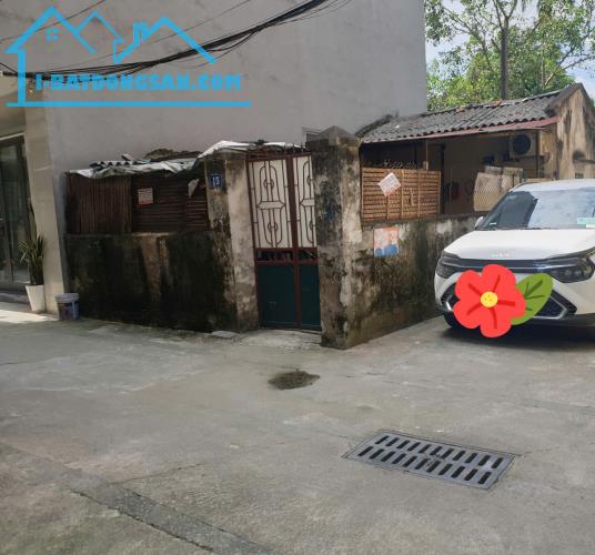 SIÊU SIÊU. HIẾM. NHÀ C4 LÔ GÓC 3 THOÁNG, Ô TÔ 7 CHỖ VÀO - TRÁNH NHAU, KHU T TÂM, GÍA MỀM