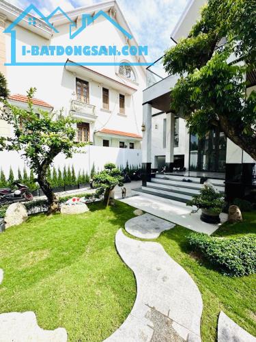 Bán Biệt Thự Khu Kim Sơn 112 Nguyễn Văn Hưởng,Thảo Điền,Q2 DT:784m2 Hồ Bơi+Sân Vườn Đẹp - 4