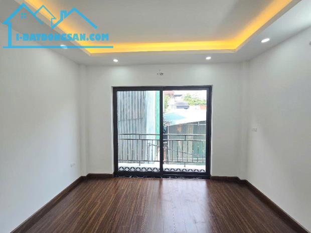 CHÍNH CHỦ GỬI BÁN CĂN NHÀ TẠI LIÊN NINH ĐỐI DIỆN TRƯỜNG TẠ HOÀNG CƠ 45M2 5TANG - 2