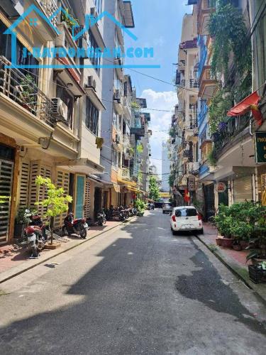 Phân lô ô tô tránh Quần Ngựa, Văn Cao, 20m ra phố, 146m2 giá đầu tư chỉ 22 tỷ (150tr/1m2) - 2
