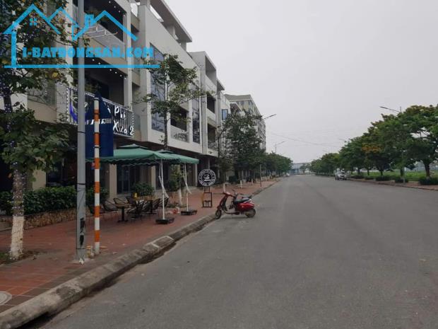 Bán gấp căn shophouse thuộc dự án  Viglacera KCN Yên Phong - Bắc Ninh