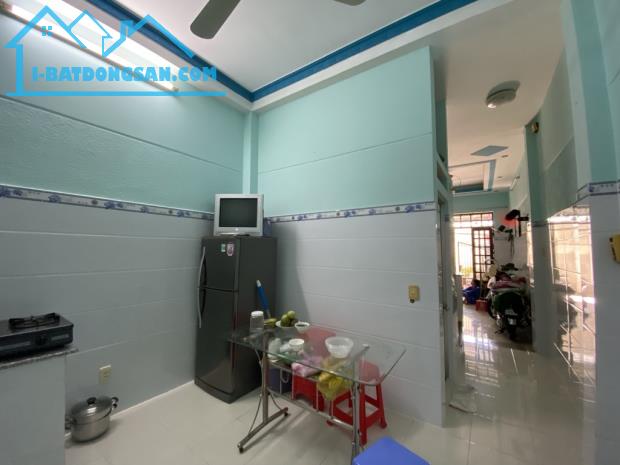 Nhà ngộp Bùi Văn Ba,dt 101m2, ngang khủng 7,1m, 4pn, 3wc,SHR-hoàn công - 2