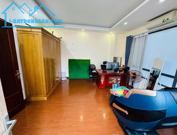 Bán nhà riêng ngõ 317 Tây Sơn 52,5m2, 6T, MT 4,95m Ô Tô Giá 8 Tỷ