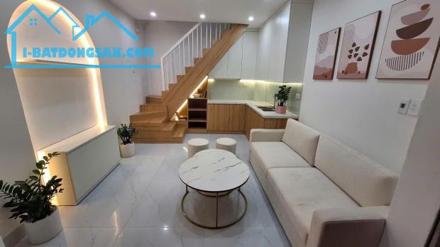 NHÀ ĐẸP FULL ĐỒ Ở LUÔN - 20M RA MẶT NGÕ Ô TÔ TRÁNH -PHỐ MINH KHAI  18/23 m-4 tầng -3,85 tỷ