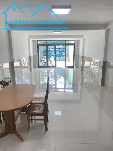 Gấp bán nhà Bình Thạnh, Mặt tiền Quốc lộ 13, 4 tầng, nền dt 100m2, chỉ 20 tỷ. - 2