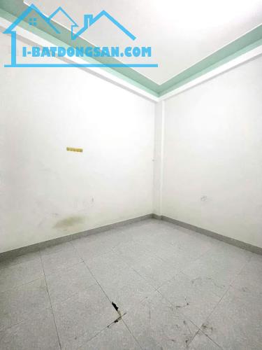 CHO THUÊ NHÀ NGUYÊN CĂN MẶT TIỀN KHU GHỀNH RÁNG - 7TR/THÁNG - LH 0939 81 3696 - 3