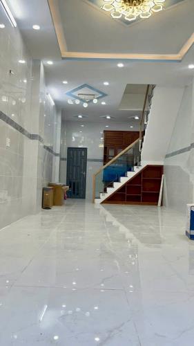 Nhà 100m2 liền kề khu công nghiệp Nhị Xuân, Hóc Môn - 4