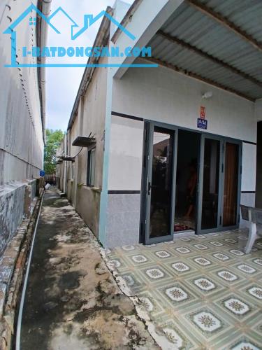 BÁN 100M2 FULL THỔ CƯ ĐÃ CÓ  NHÀ 3 PHÒNG NGỦ 1 PHÒNG KHÁCH 1 GIAN BẾP NGAY TL 44A  CHỢ - 2