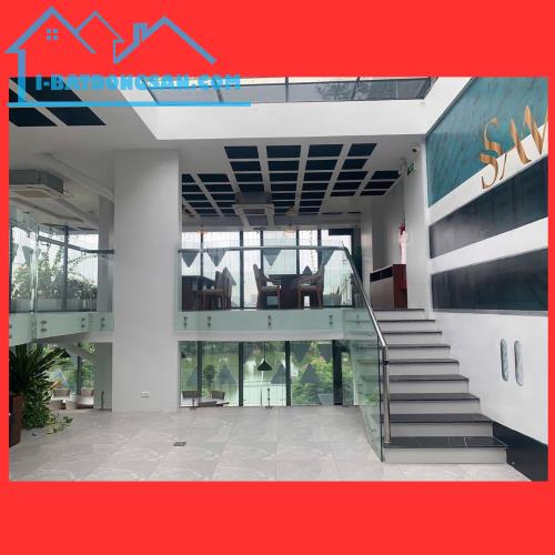 SIÊU HIẾM! HOA HẬU MẶT PHỐ LÂM HẠ - 3 MẶT TIỀN - 350M2, 6 TẦNG THANG MÁY - MT 20M - 4