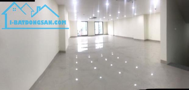 254/ Cho thuê nhà xưởng 550m2 mặt tiền 30/4 đối diện cổng cảng