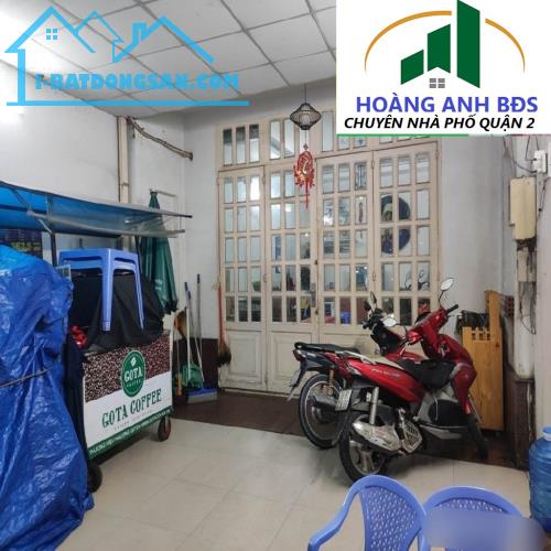 Bán nhà mặt phố đường ô tô thông Nguyễn Duy Trinh, phường Bình Trưng Đông , Quận 2 _ 2 tần - 2