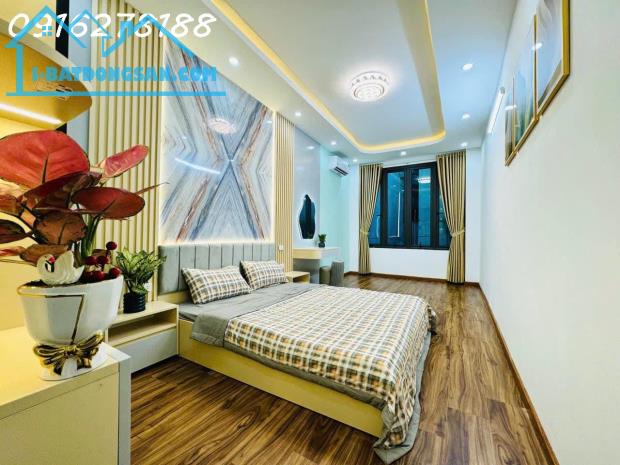 Trung tâm quận Đống Đa_nhà mới ở ngay 30m2*4 tầng_sổ đỏ nở hậu_50m ra phố Khâm Thiên_chỉ - 4