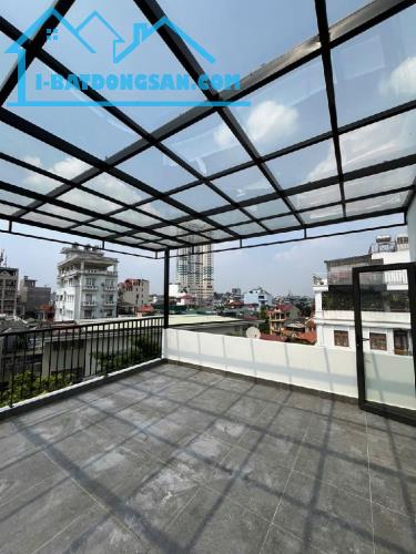 Bán nhà phố Hoàng Mai, HIẾM!!. Diện tích 50m2, nhà phân lô, ô tô, kinh doanh, giá 10 tỷ - 5