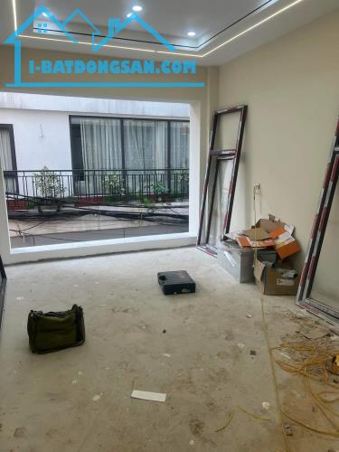 SIÊU PHẨM NGỌC LÂM 35M2 x 7T THANG MÁY GARA OTO NGÕ THÔNG KINH DOANH 13,5TỶ - 4