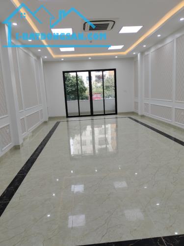 Bán nhanh toàn nhà văn phòng, 8 tầng, thang máy nhập khảu, 110m2 MT 7m giá thỏa thuận - 1