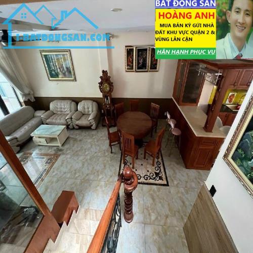 BÁN NHÀ MẶT PHỐ TẠI PHƯỜNG BÌNH TRƯNG ĐÔNG , QUẬN 2_ 202 m2 ĐẤT_ 2 TẦNG 4 PN _ GẦN 72 Tr/m - 1