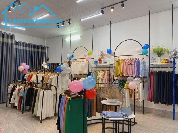 CHÍNH CHỦ CẦN SANG NHƯỢNG SHOP QUẦN ÁO Địa chỉ: Phú Mỹ - Bà Rịa Vũng Tàu - 1