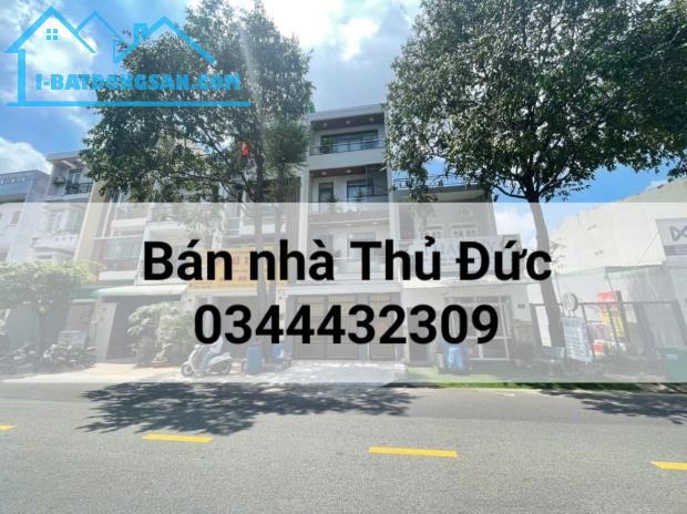 Bán nhà Thủ Đức, Mặt tiền, Căn hộ dịch vụ, Lê Văn Việt, 120 m2, Thu nhập 35 triệu/th, 12ty