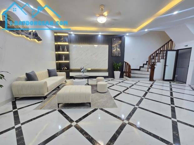 BÁN NHÀ TẠI ÍCH VỊNH VĨNH QUỲNH THANH TRÌ.HN 55M2 LÔ GÓC 4TANG - 2