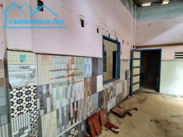Gấp bán nhà Mặt tiền kinh doanh, nền dt 275m2, giá 35 tỷ, Quốc lộ 13, Bình Thạnh. - 3