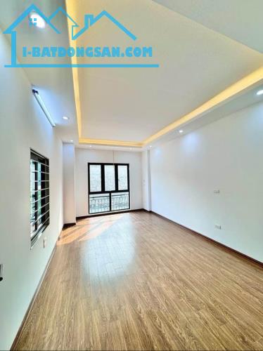 Bán nhà Kim Chung, Lai Xá 35M 5 Tầng, 4 phòng, 30m ô tô đỗ giá 3.9 tỷ - 4