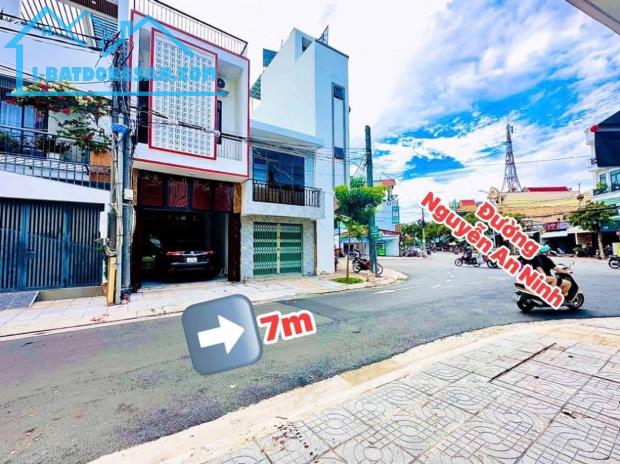 bán nhà mặt tiền 1 Trệt 1 Lầu trung tâm vũng tàu, đường Nguyễn An Ninh Dien tích T: 67m²