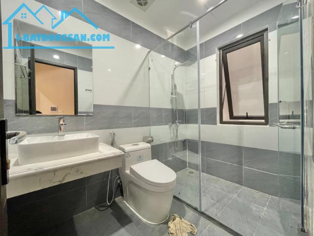 Bán nhà mặt đường Di Trạch 40M 5 Tầng, Gara ô tô, lô góc 2 thoáng, view thoáng - 4