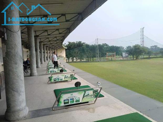 Chuyển nhượng dự án sân golf  Nguyễn Sơn 52601m 5 tầng MT 300 m 550 tỷ, Long Biên