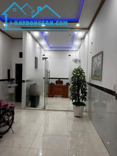 chủ cần tiền bán gấp căn nhà đang ngộp phường hoá an - 2