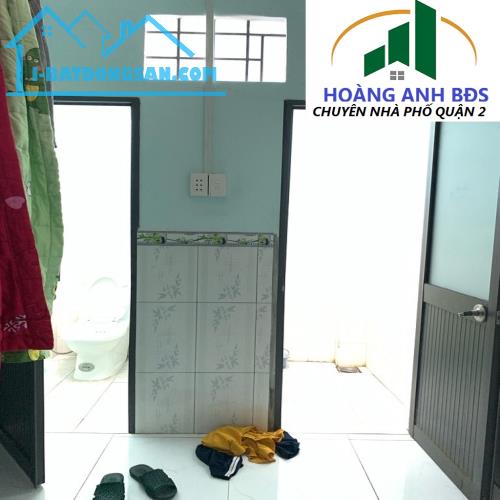 Bán gấp nhà mặt phố MTKD _ Chưa đến 52 tr/m2 _ Đường Lê Văn Thịnh, Quận 2 _ trệt 2 pn 1 wc - 5