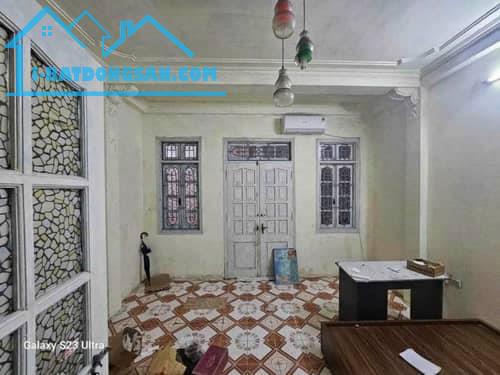 Bán nhà phố Quan Hoa Dt 40 m2 x 4 tầng, mt 5m - giá 7.5 tỷ - 2