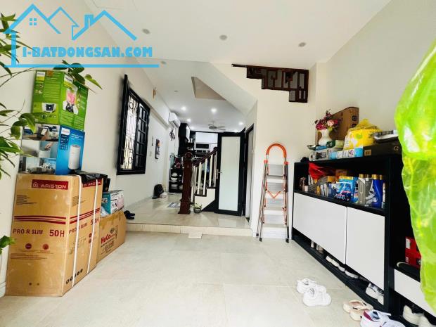 Bán nhà đẹp dân xây phố Đội Cấn 60m² 5tầng 7.3tỷ Ba Đình - 2