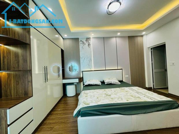 Bán nhà đẹp dân xây phố Đội Cấn 60m² 5tầng 7.3tỷ Ba Đình