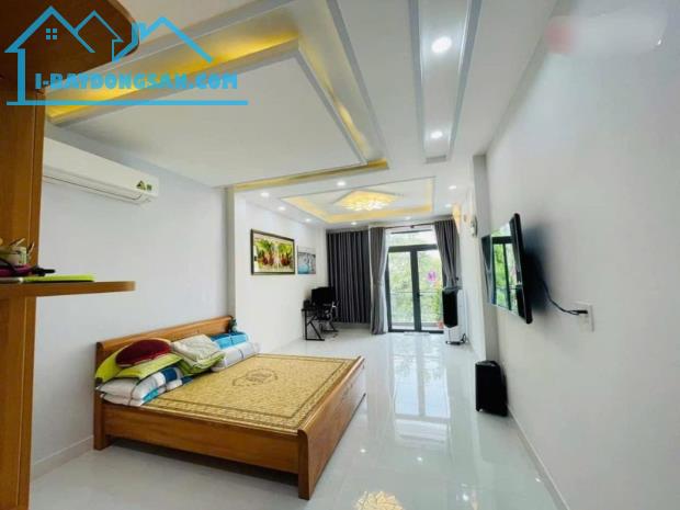 NHÀ MT ĐƯỜNG SỐ 4, LINH TÂY, 108M2 (4x27)M, 3 TẦNG, CÓ SÂN ĐẬU XE, CHỈ 12.9 TỶ. - 3