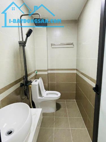 Bán Nhà Khương Trung - Thanh Xuân , DT 30m2 , Giá hơn 5 tỷ , Full nội thất , Nhà Thoáng - 5