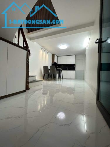 Bán nhà đẹp phố Giảng Võ 32m2 4tầng mặt tiền 3.2m nhỉnh 4tỷ Đống Đa - 3
