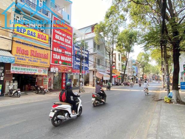 Bán nhà MT 1T1L kinh doanh đa ngành nghề đường P- Đình Phùng, gần ngã BaThành P.Trung Dũng