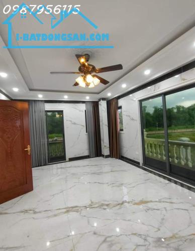 TUYỆT PHẨM NHÀ PHÚC LỢI 50M2 - 6 TẦNG - THANG MÁY - CĂN GÓC - P LÔ VỈA HÈ - 2