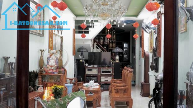 BÌNH THẠNH - NGAY NGÃ 5 BÌNH HOÀ - BTCT GẦN 70M2 - 4 TẦNG 4 PHÒNG NGỦ - GIÁ 7.6 TỶ. - 1