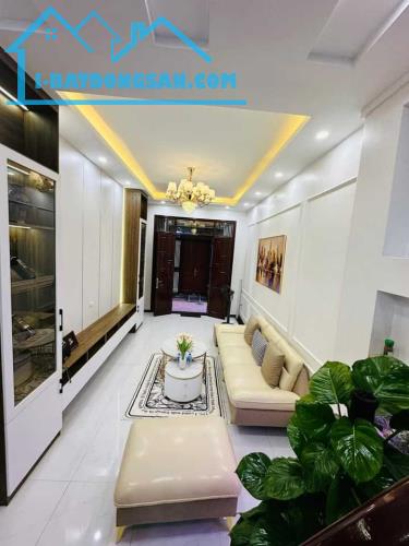 🗼 TRƯƠNG ĐỊNH SIÊU PHẨM NHÀ ĐẸP LONG LANH- CHỈ XÁCH VALI VỀ Ở, 5PN, CÁCH PHỐ 30M. 40M2 - 1