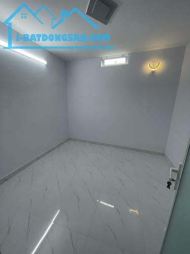 Bán nhà Tùng Thiện Vương, phường 13, Quận 8, 28m2 chỉ 3.73 tỷ - 3