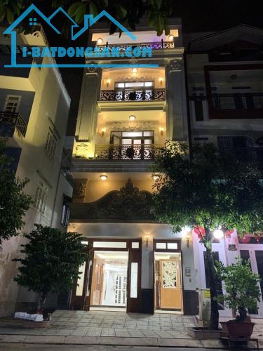 *Bán Nhà đường (10m5) An Xuân. Q.Thanh Khê (ngay Công Viên), dt 80m2, giá 7,2 tỷ TL