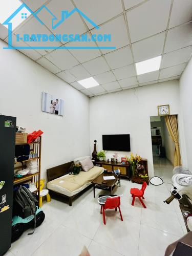 BÁN 🏘️ C4 khu vực sầm uất, sát metro q12, 2p qua Gò Vấp, khuôn đất nở hậu.  👉Dt: 45m2 ch - 2