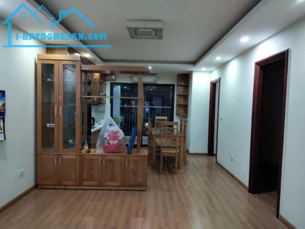 Bán The Garden Hill, Mỹ Đình. Sổ đỏ, 74 m2, 2PN, 2WC. Giá thật 4.6 tỷ. Full nội thất, đẹp