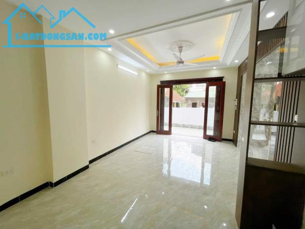 Bán nhà An Dương- Tây Hồ, 40m2, nhà gần chợ, trường học,  giá nhỉnh 5 tỷ