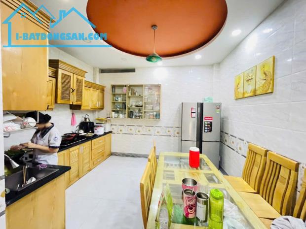 Bán nhà Trường Chinh P12 Tân Bình 57,5m2, HXH, 4 tầng, giá 5,05 tỷ TL - 4