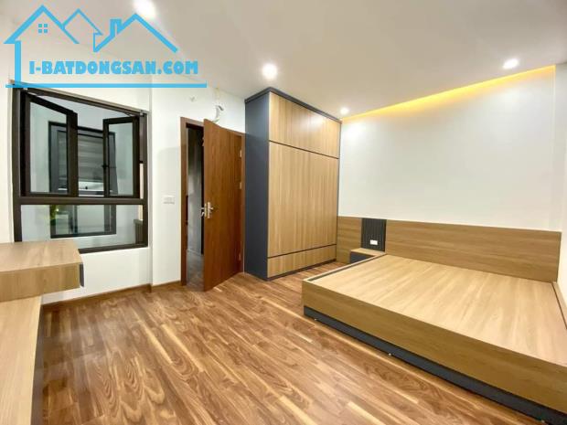 Bán Nhà Ngõ 60 Phố Ái Mộ, Hoàng Như Tiếp, Bồ Đề, 43m2, 6 Tầng, MT6m, Thang Máy, 9 Tỷ Hơn - 1
