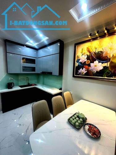Bán nhà riêng chính chủ cực phẩm đường Hoàng Hoa Thám 38m – Thang máy - 1