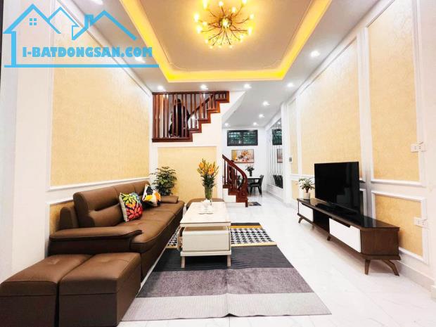 💥💥💥HIẾM CÓ BÁN NHÀ ĐẸP 40M2X5 TẦNG TRUNG TÂM PHỐ NGÕ THOÁNG